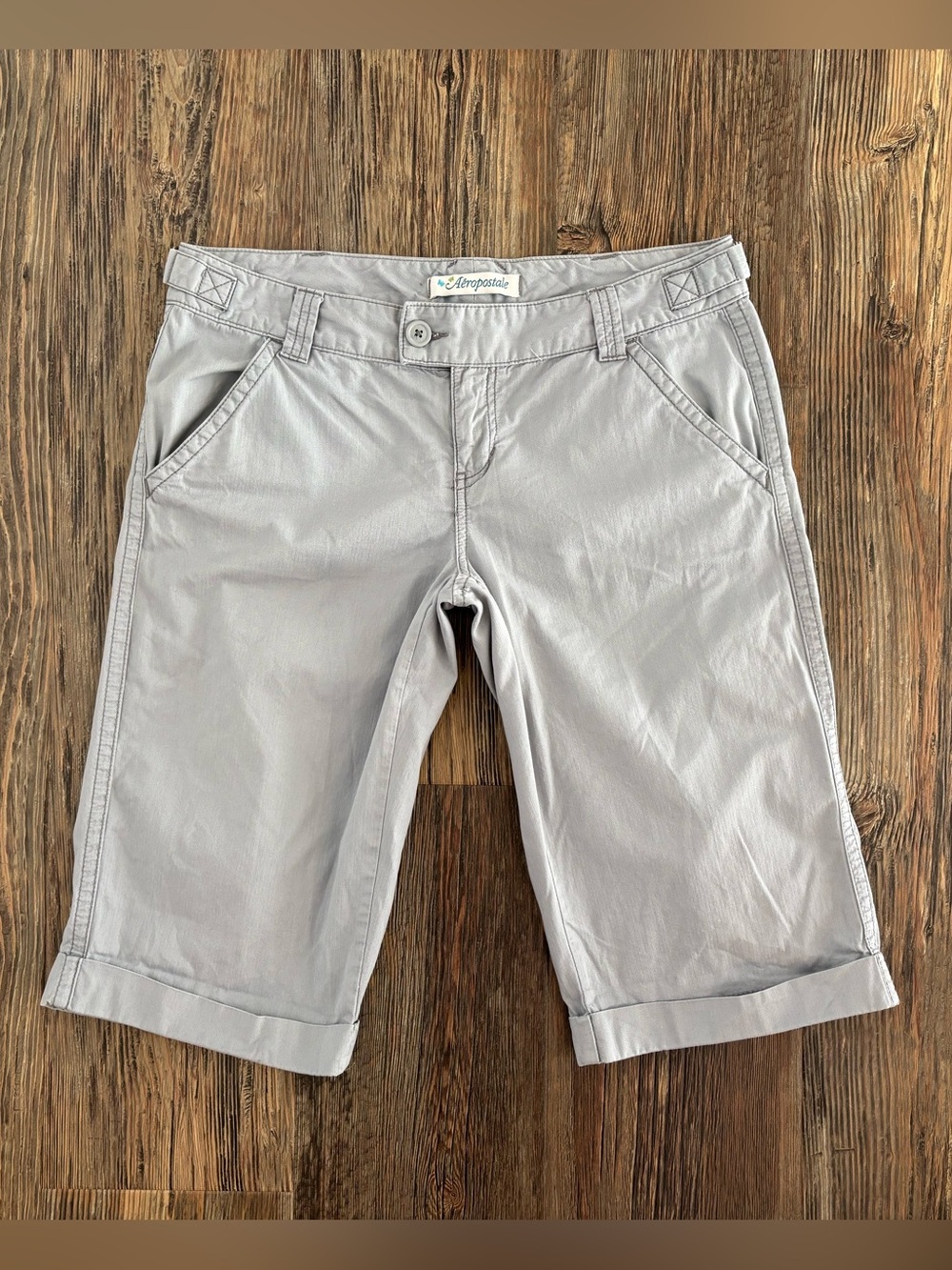 Aeropostale Bermuda Chino Shorts Womens Juniors 9/10 Gray Cotton Preppy